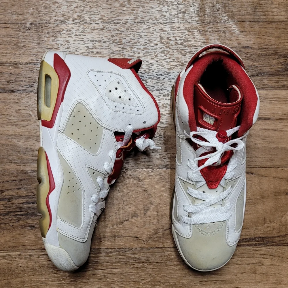 Nike Boys Air Jordan 6 Retro 384665-113 Red White Sz 6.5 / Sz 8 women - Picture 4 of 10